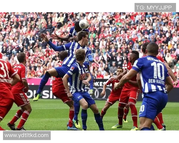 科隆主场失利,柏林赫塔夺得宝贵客场胜利