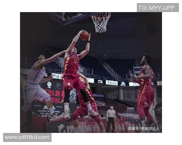 赛后分析:上海篮球队与深圳篮球队球员个人能力对比与表现评估